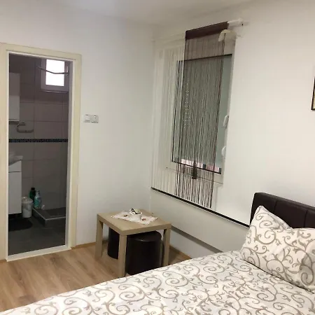 Prenociste Vojkic דירה *